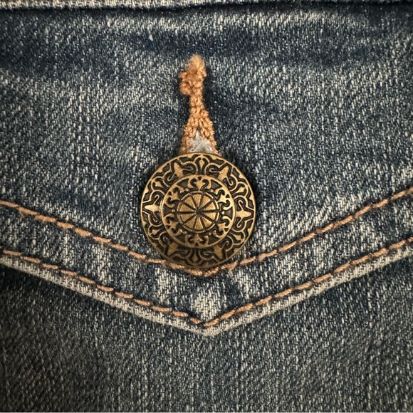 Chico's Chauncey Chain Denim Light Indigo Wash Denim Jean Jacket - Picture 8 of 9